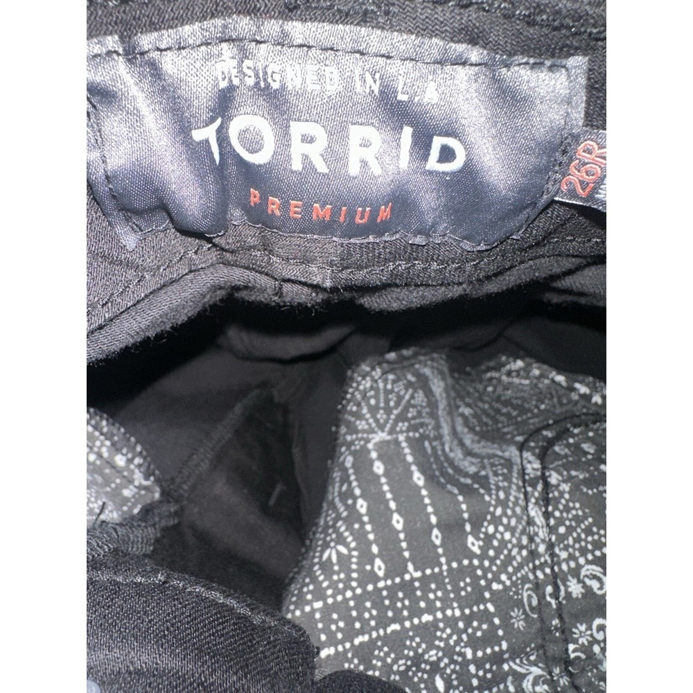 NWT Torrid Black Premium Stretch HI Rise Curvy Jeans Women's Plus Size 26 - Picture 9 of 10